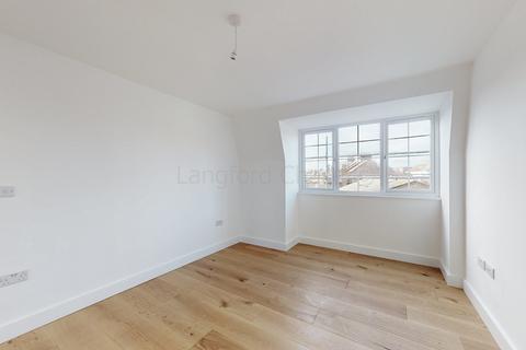 undefined, Lynton Court, Horn Lane, Acton, W3