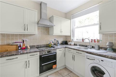 2 bedroom apartment to rent, Tunstall Road, London, SW9