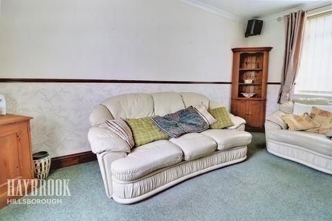 48 Carrill Road, Sheffield, S6 1BD