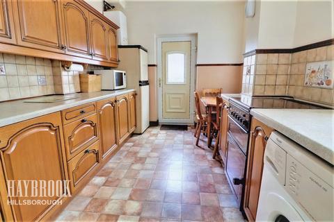 48 Carrill Road, Sheffield, S6 1BD