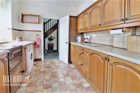 48 Carrill Road, Sheffield, S6 1BD
