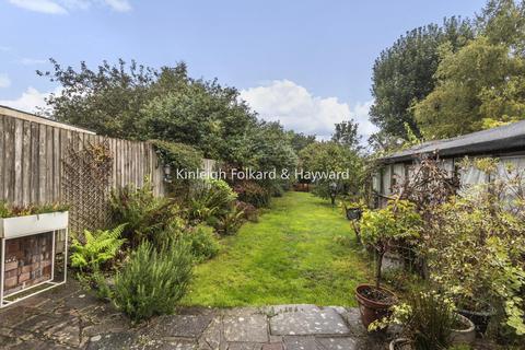 110 Birch Tree Avenue, West Wickham, BR4 9EL