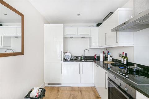 2 bedroom apartment to rent, Chiswick High Road, London, W4