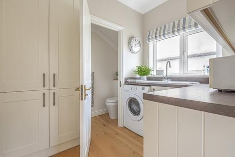 16 Thaxted Road, London, SE9 3PU