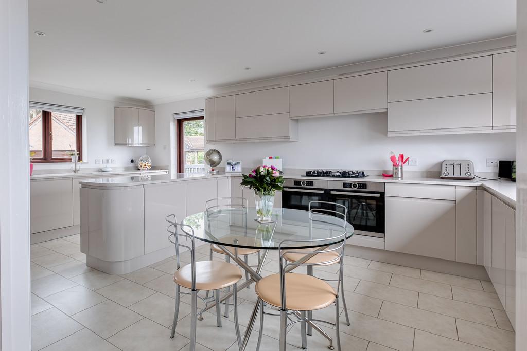 Superb kitchen/breakfast room