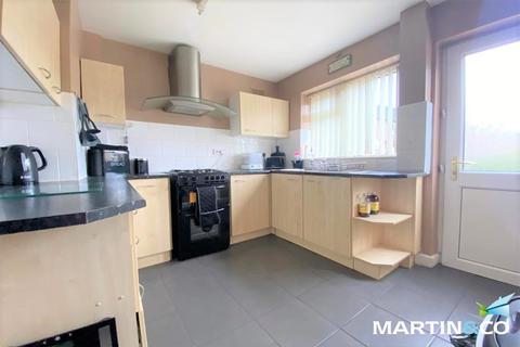 3 bedroom semi-detached house for sale - George Street, Worsbrough