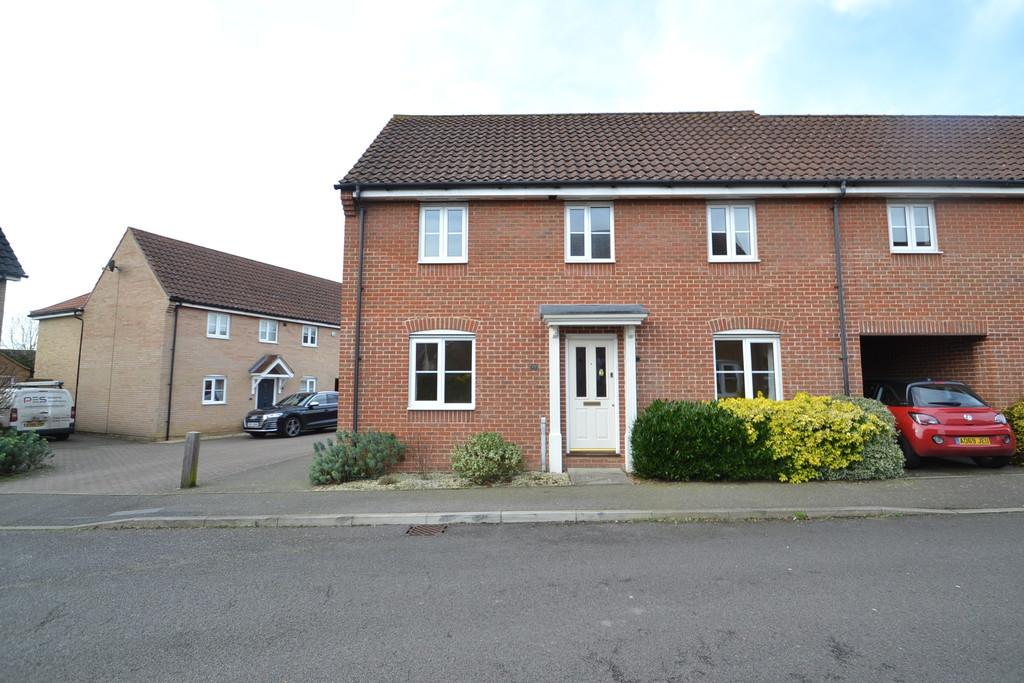 Burdock Close, Wymondham 3 bed semidetached house £995 pcm (£230 pw)
