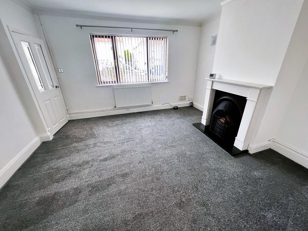 Eliot Avenue, Bedworth... 3 bed semidetached house £205,000