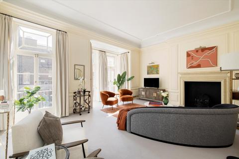 3 bedroom flat for sale - Green Street, Mayfair, London, W1K