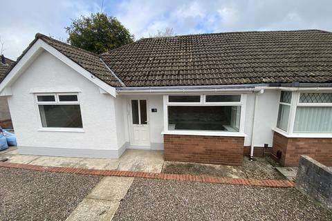 2 bedroom semi-detached bungalow for sale - Park Close, Morriston, Swansea, City And County of Swansea.