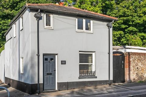 3 bedroom cottage for sale, Bar End Road, Winchester, SO23