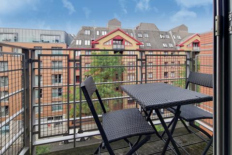 3 bedroom apartment for sale - Monck Street, London