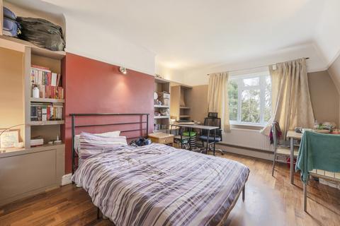 3 bedroom apartment for sale, Great West Road, Isleworth