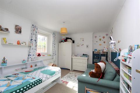 2 bedroom apartment to rent - Queens Drive, Finsbury Park