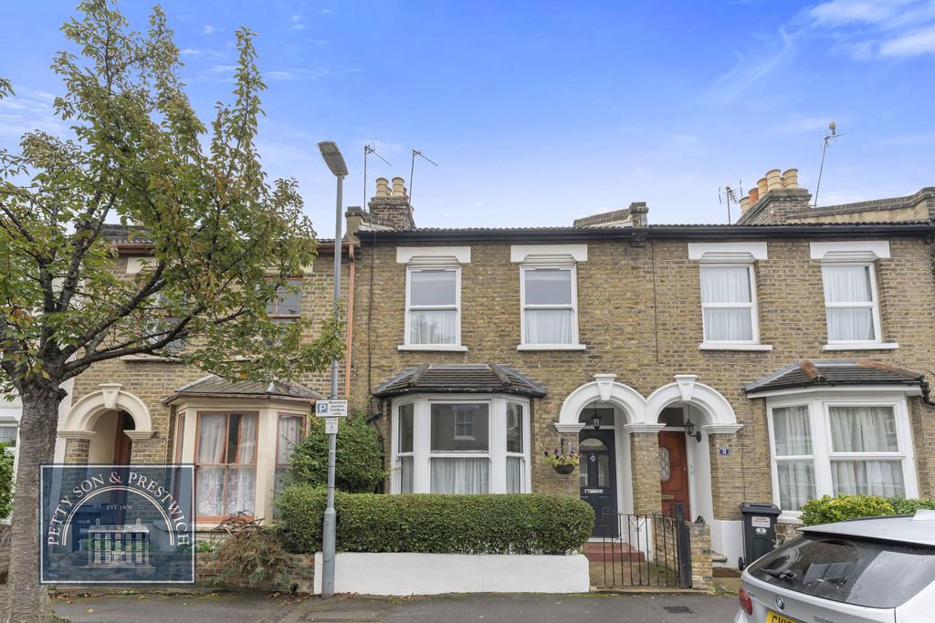 Sydney Road, Wanstead 3 bed terraced house £2,300 pcm (£531 pw)