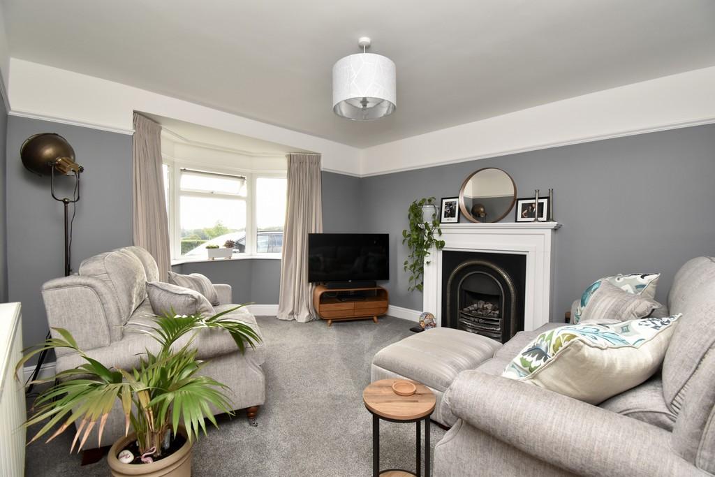 Long Leys Road, Lincoln 3 bed semidetached house for sale £385,000