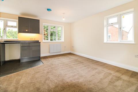 1 bedroom maisonette to rent, Ash Street, Aldershot, Hampshire, GU12