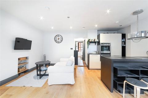 1 bedroom flat to rent, Fletcher Buildings, Martlett Court, Covent Garden, London