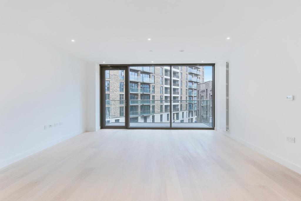 Windlass House, Royal Wharf, London, E16 1 bed apartment £1,863 pcm