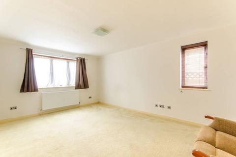 2 bedroom flat to rent - Woodside Grange Road, North Finchley, London, N12