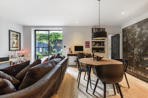3 bedroom apartment for sale - Colville Road, London, W11