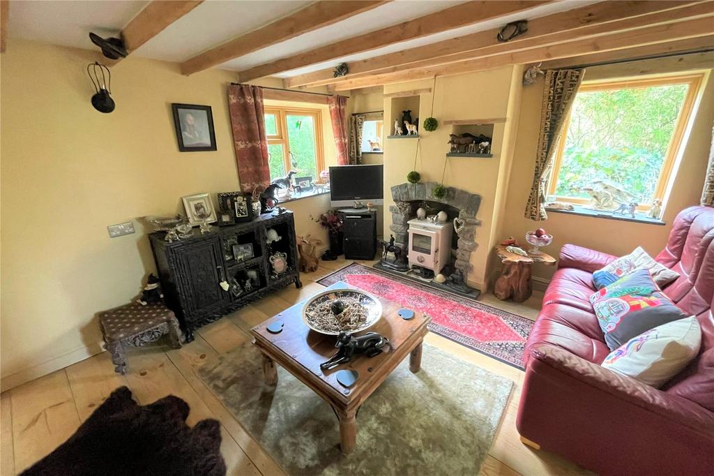 Wick Lane, Brent Knoll, Somerset, TA9 4 bed detached house £550,000