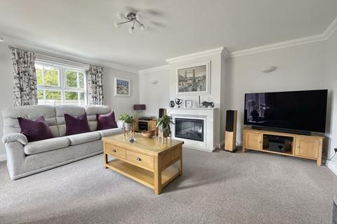 9 Trelawne Close, Carnon Downs, Truro, TR3 6HT