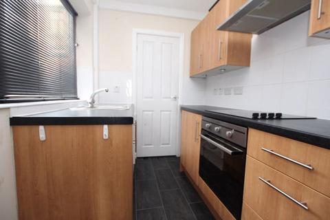 2 bedroom terraced house to rent, 38 Lambeth Terrace, Rochdale OL11 4NE