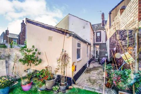 4 bedroom terraced house for sale - Brunswick Park Road, Wednesbury, WS10 9HL