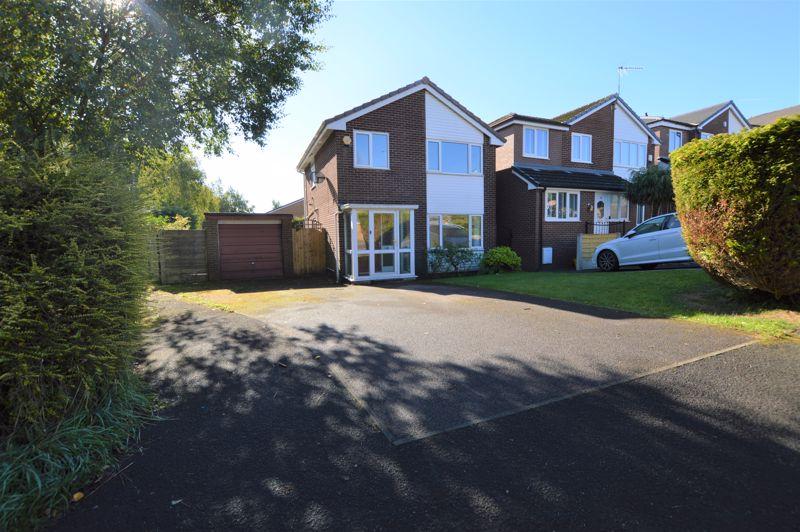 Lime Grove, Bents Farm Littleborough OL15 8RP 3 bed detached house for