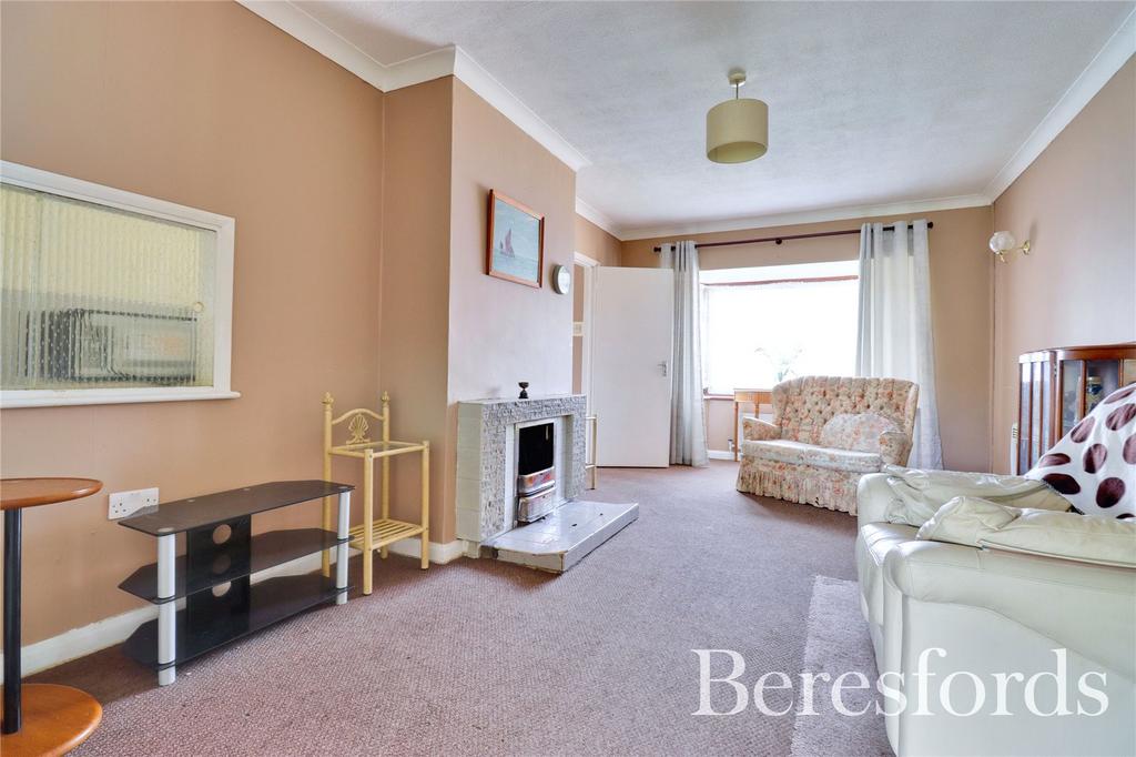 Basin Road, Heybridge Basin, CM9 3 bed bungalow for sale £395,000