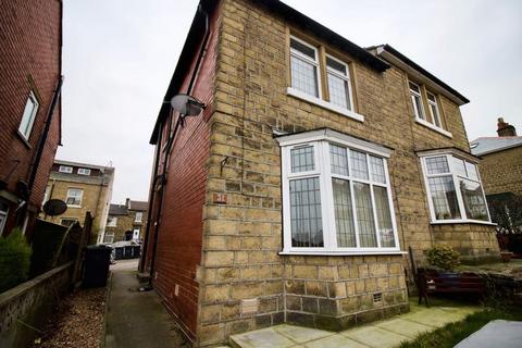 2 bedroom semi-detached house for sale, William Street, Huddersfield