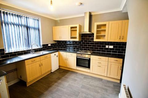 2 bedroom semi-detached house for sale, William Street, Huddersfield