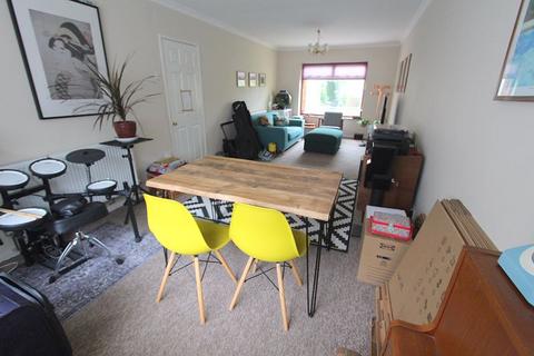 3 bedroom semi-detached house to rent, Aldridge Road, Birmingham