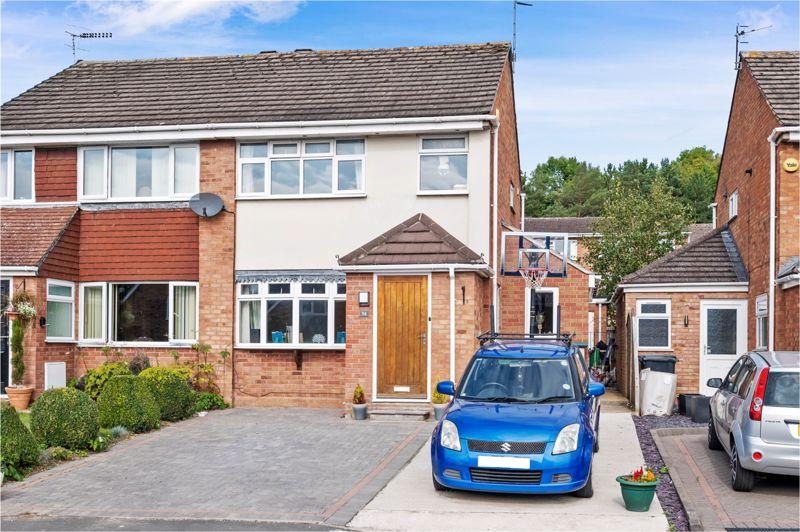 Loughmill Road, Pershore 3 bed semidetached house for sale £300,000