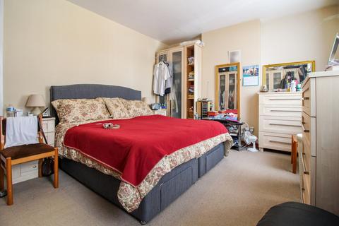 31 Brisbane Road, Reading, RG30 2PE