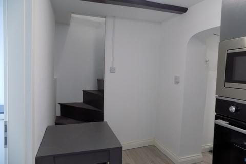 2 bedroom flat to rent - High Street, Leighton Buzzard, LU7