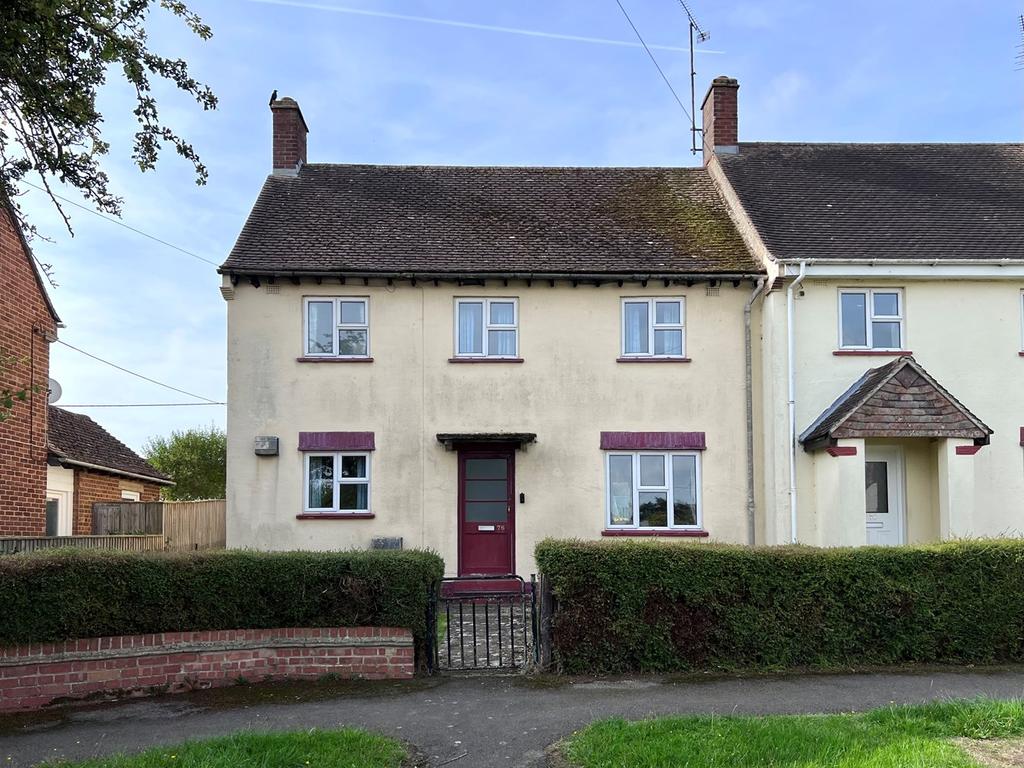 Marlborough Gardens, Faringdon, SN7 3 bed end of terrace house £280,000