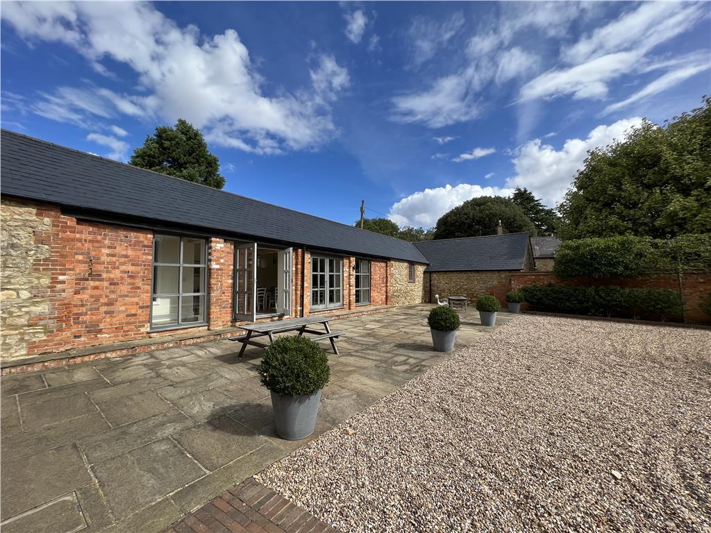Offices 1 & 2, Showsley Shoot Lodge, Showsley Road, Showsley, Towcester