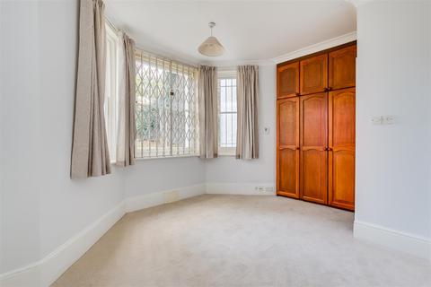 3 bedroom flat to rent - Redcliffe Gardens, SW10
