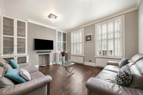 60 Wimbledon Park Road, London, SW18 5SH