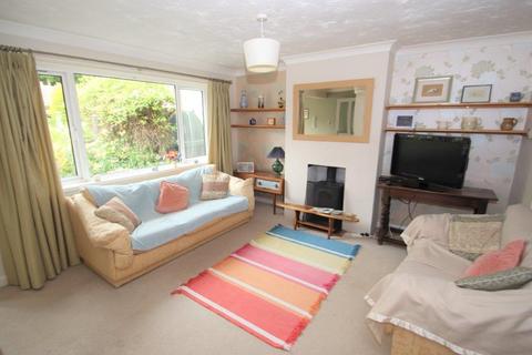 2 Barn Hill, Chilmark, Salisbury, SP3 5BG