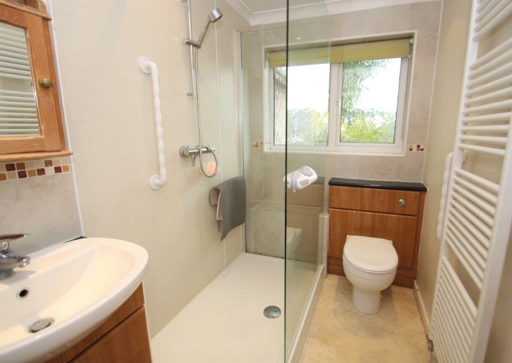 2 Barn Hill shower.jpg