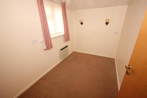 2 bedroom flat for sale, Stratford Road, Salisbury