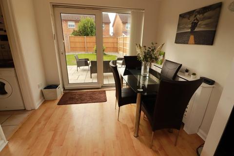 37 Shackleton Avenue, Yate, Bristol, BS37 4NW