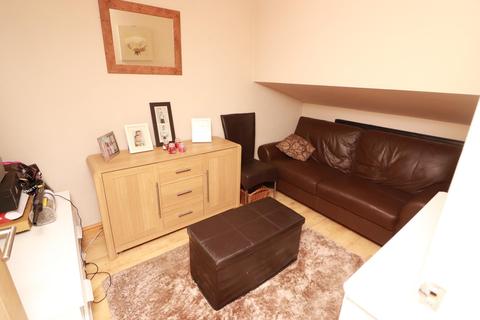 37 Shackleton Avenue, Yate, Bristol, BS37 4NW