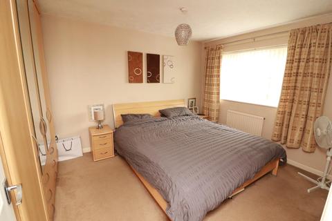 37 Shackleton Avenue, Yate, Bristol, BS37 4NW