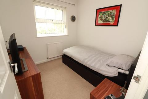 37 Shackleton Avenue, Yate, Bristol, BS37 4NW