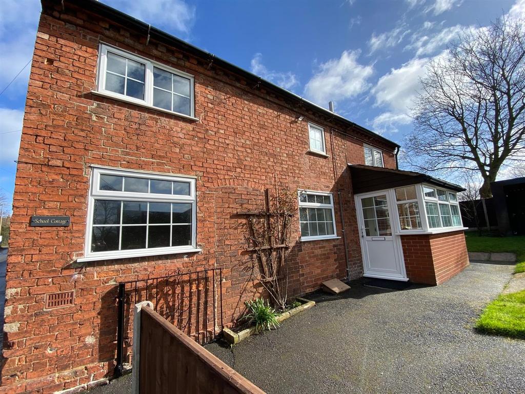 School House Lane, Abbots Bromley Rugeley 2 bed detached house £850