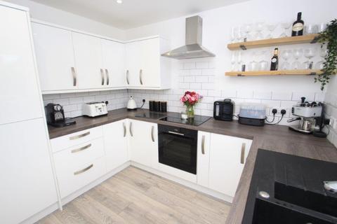 17a Willow Drive, Durrington, Salisbury, SP4 8DE